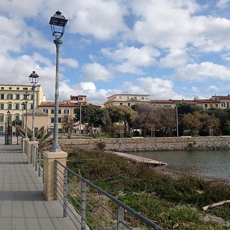 Appartamento Con Incantevole Vista Mare Livorno Luaran gambar