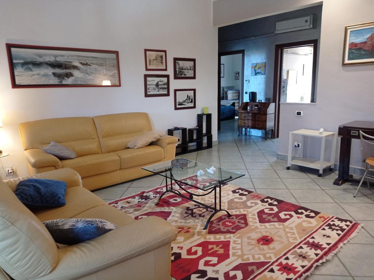 Appartamento Con Incantevole Vista Mare Livorno Luaran gambar