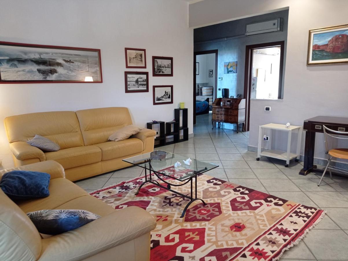 Appartamento Con Incantevole Vista Mare Livorno Luaran gambar