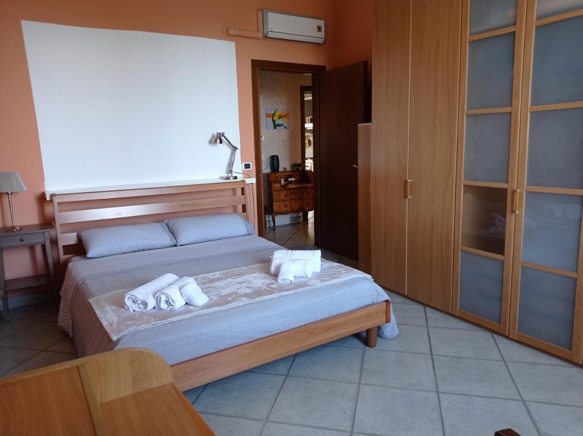 Appartamento Con Incantevole Vista Mare Livorno Luaran gambar