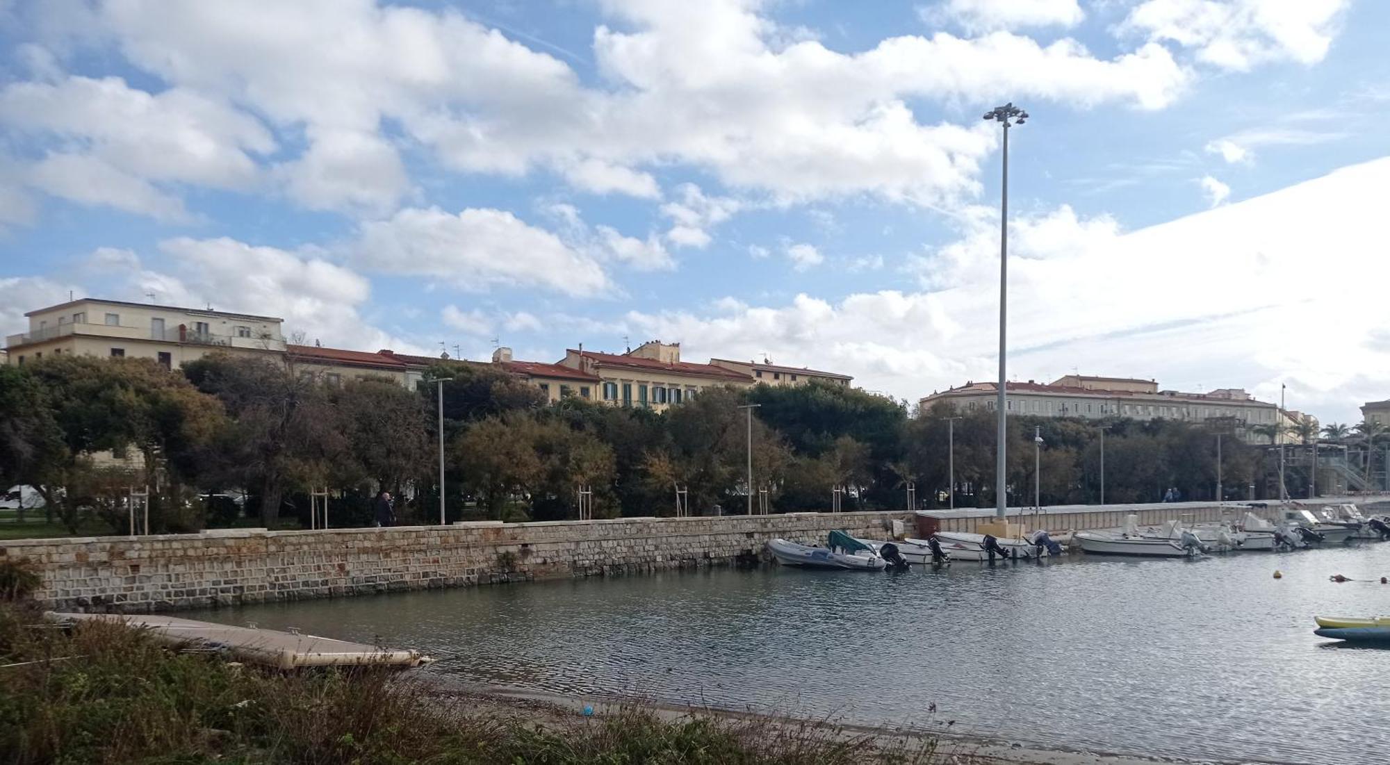 Appartamento Con Incantevole Vista Mare Livorno Luaran gambar